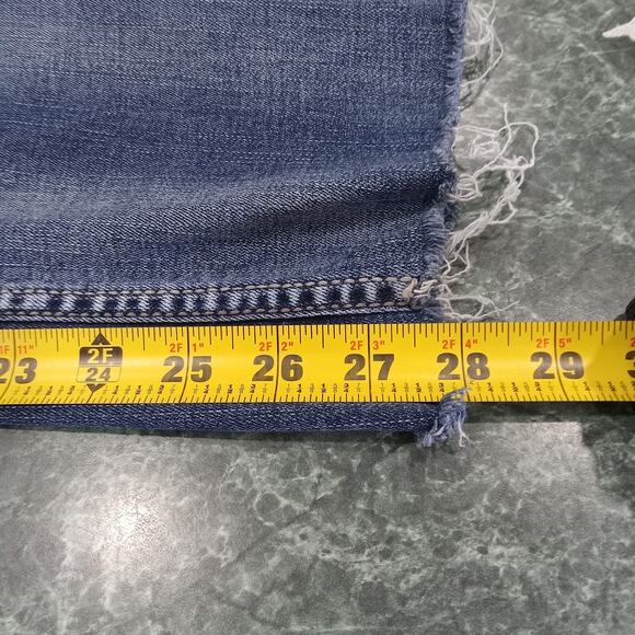 BKE Buckle Stella Jeans Womens 28 Distressed Denim Mid Rise Straight Frayed Leg - Picture 11 of 14